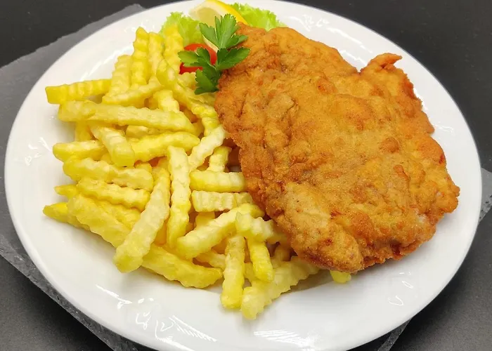 Gasthof-fleischerei Engl Inn *