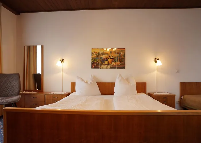 Gasthof-fleischerei Engl Inn *