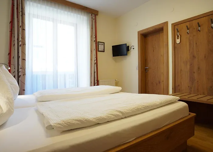 Gasthof-fleischerei Engl Kotschach-Mauthen